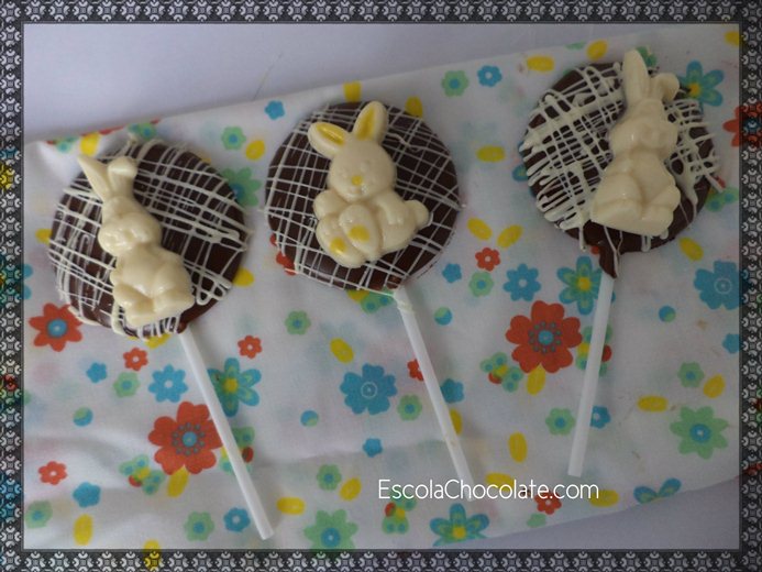 Como Fazer Pirulito de Chocolate Decorado